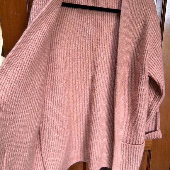 Cardigan sweater / Forever 21 - Picture 2 of 4